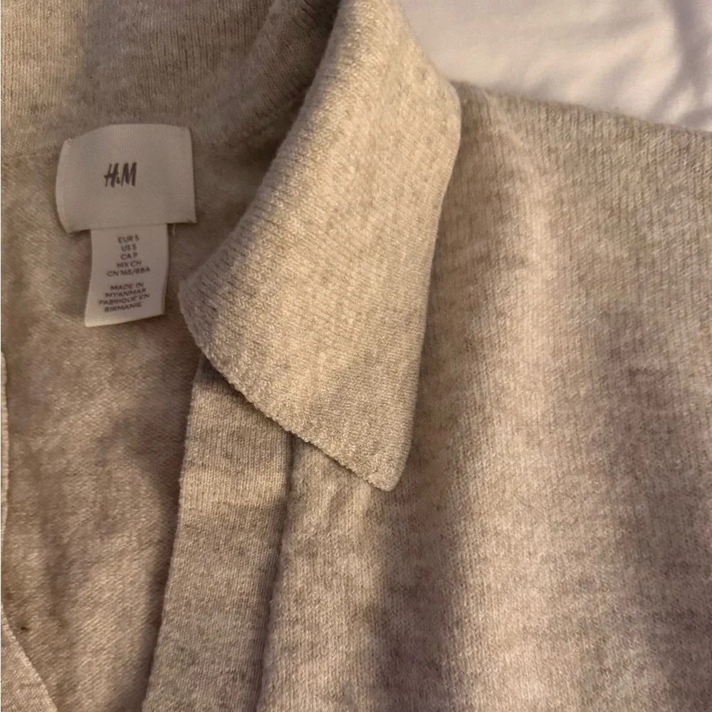 Collared sweater - Picture 2 of 4